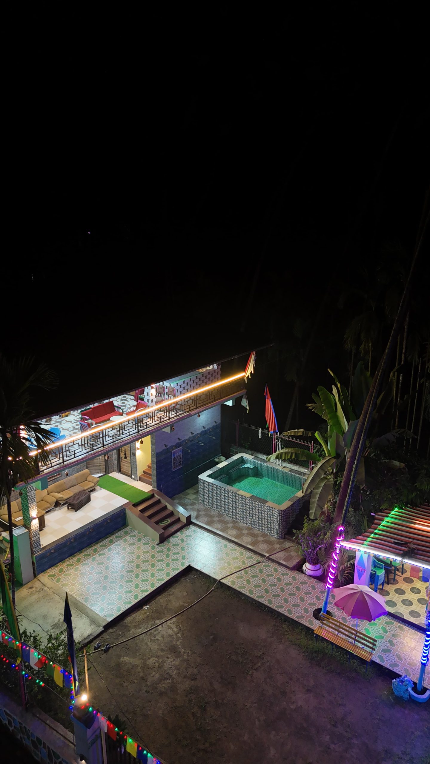 IBN White House Villa | Alibaug | ELV - Photo 1