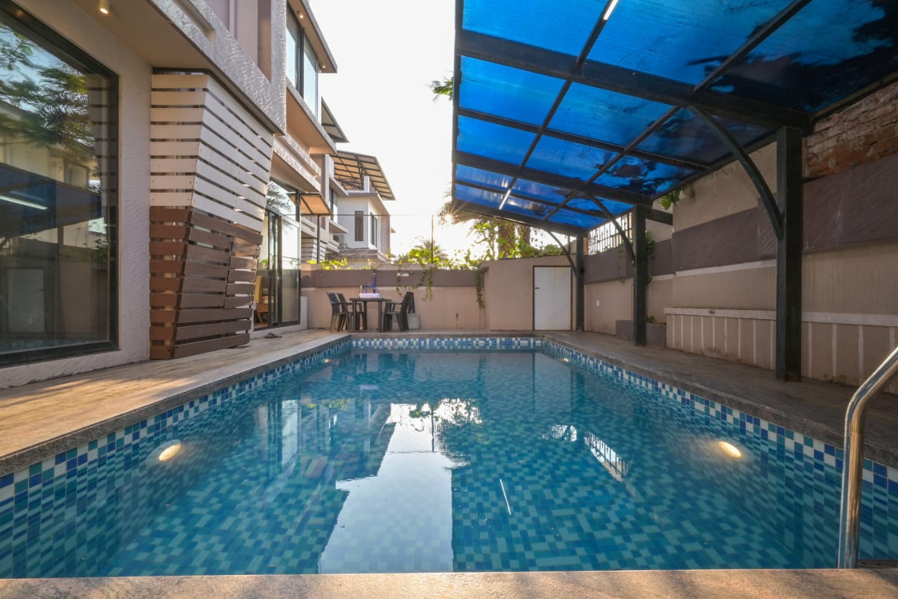 GOLDEN SAPPHIRE VILLA in Lonavala | ELV - Photo 1