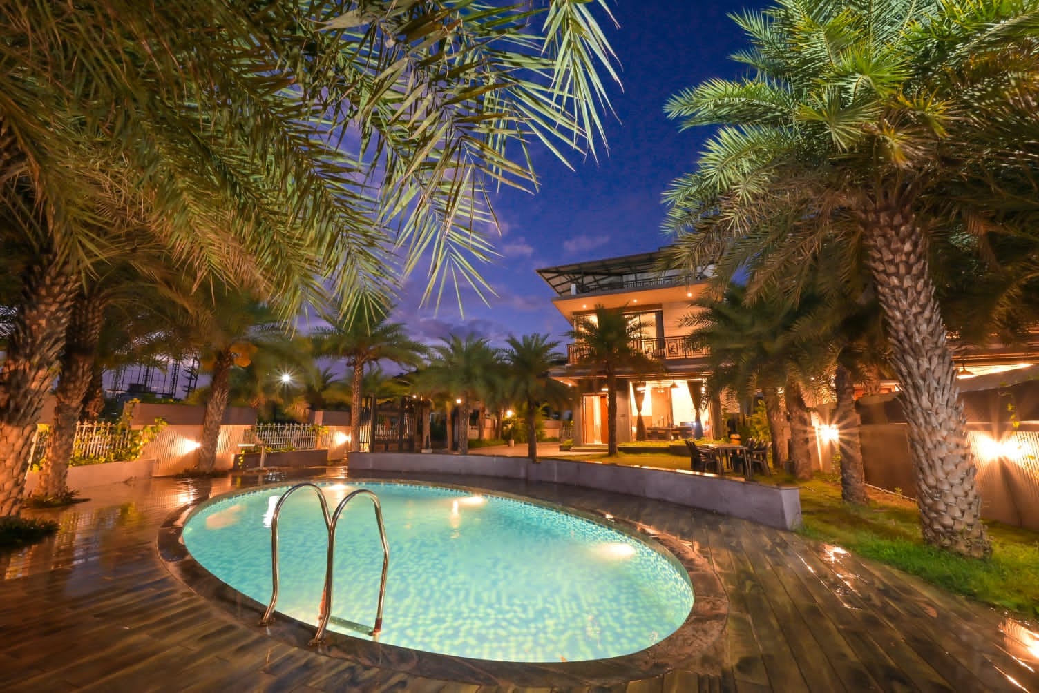 GOLDEN EMERALD VILLA in Lonavala | ELV - Photo 2