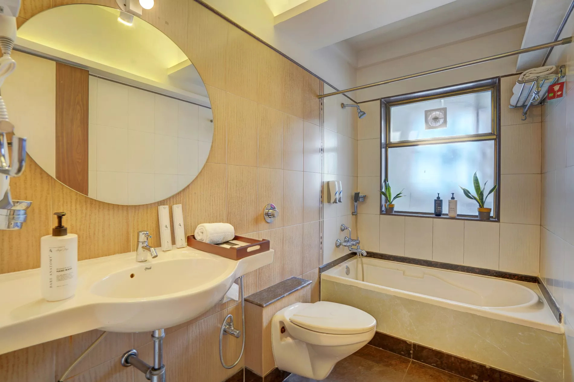 Adarsh Villa 1 | Elegant Pet-friendly 3-BHK Villa in Lonavala With Pvt. Pool & Balcony | ELV - Photo 2