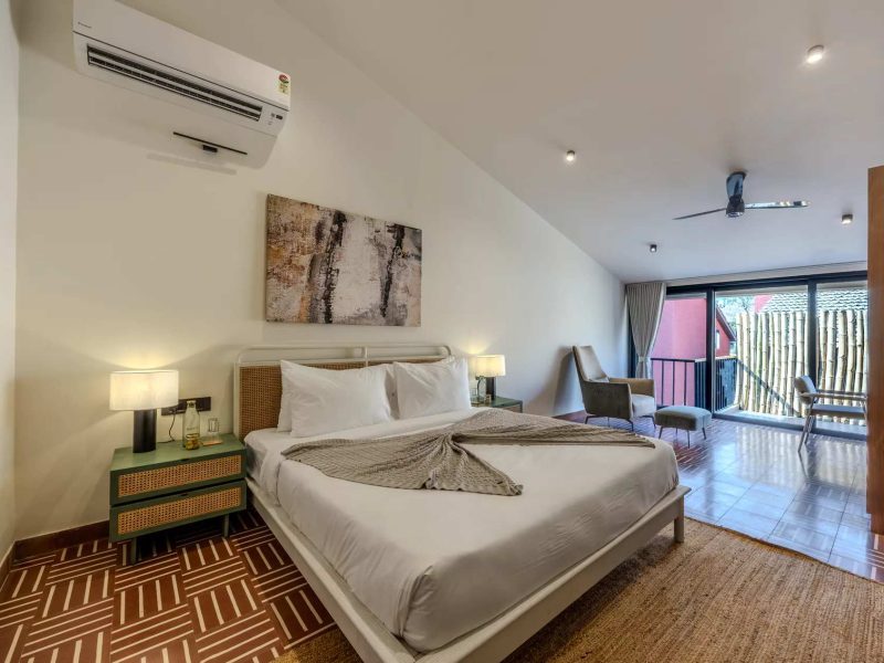 Serenica | 4-BHK Villa in Goa | Pvt Pool, Bar Lounge, Terrace Views | Pet-friendly