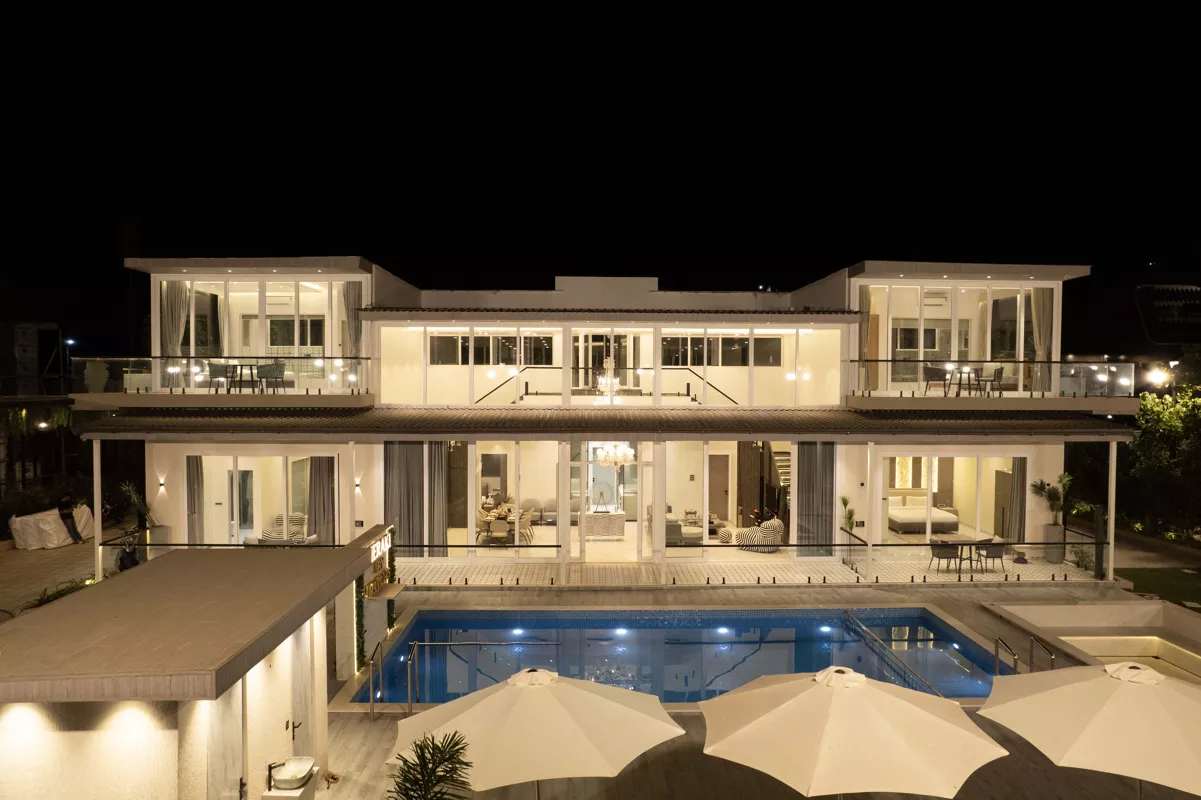 Meraki Villa | Majestic 6-BHK Glass Villa in Lonavala | Private Pool | ELV - Photo 1