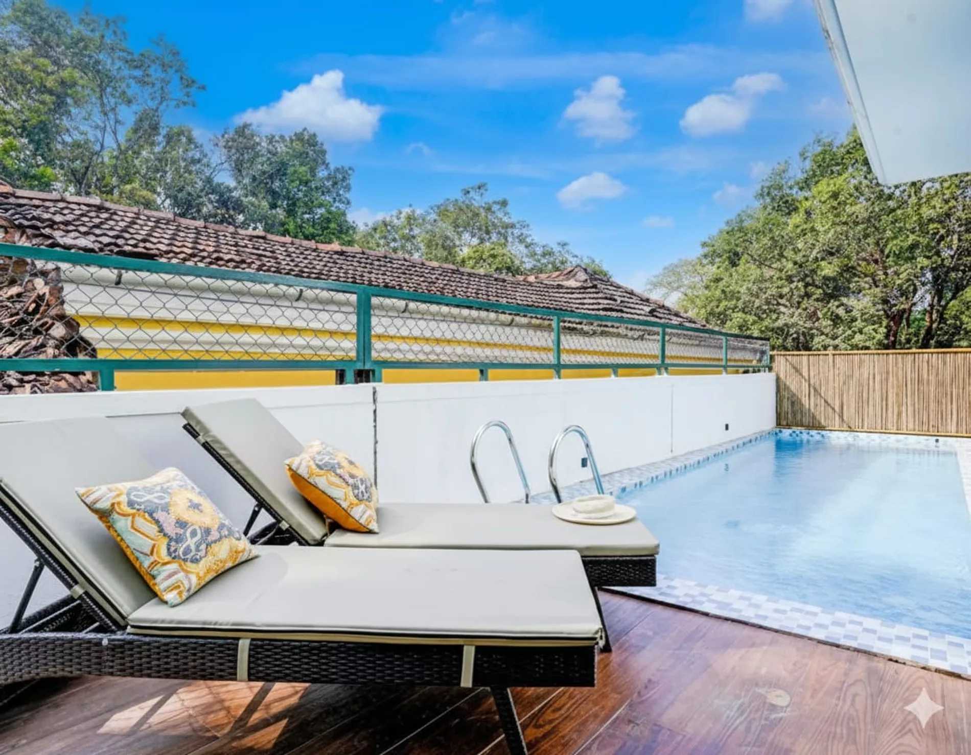 Casa Lotus | 3-BHK Villa in Goa Private Pool, Cosy Nook, Balconies | Gated Complex | ELV - Photo 2