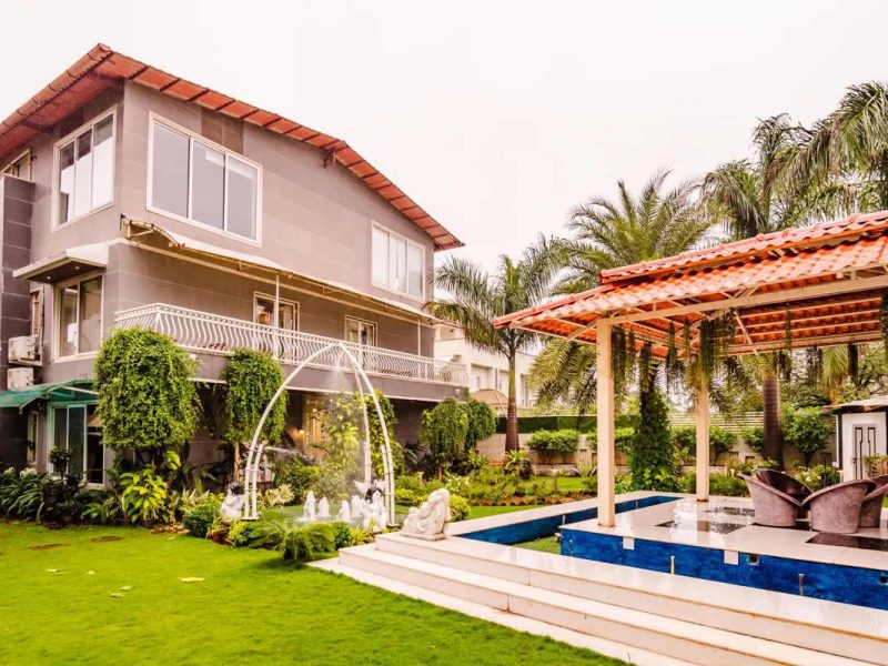 Moonstone Meadows Suite - 1-Room with Pool in Lonavala