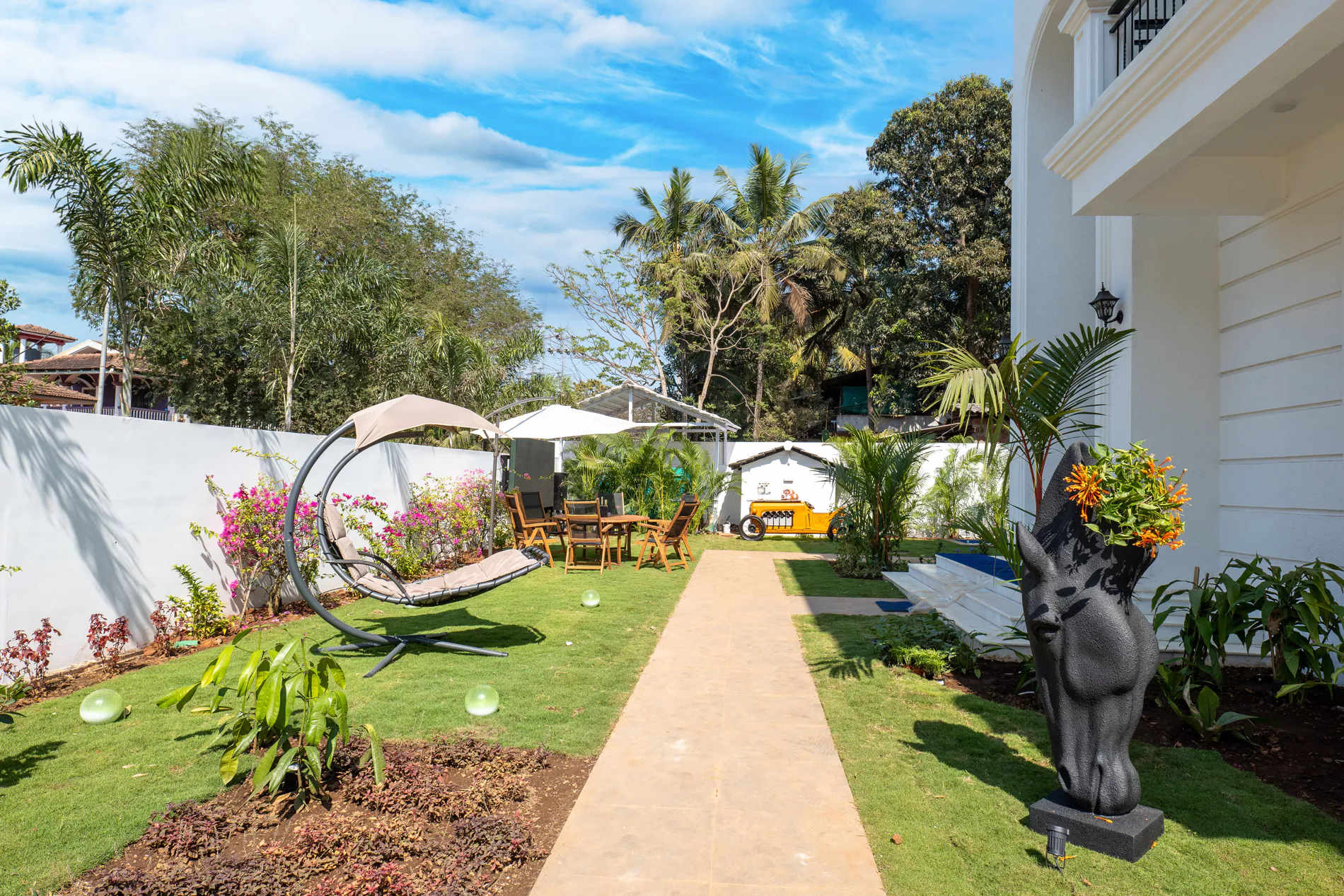 Fernweh | 4-BHK Villa in Goa with Private Pool, Garden, Gazebo & Balcony | ELV - Photo 2