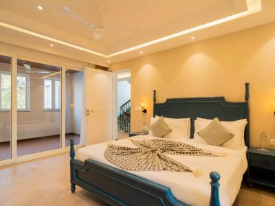 Solace Teal | Pet-friendly 5-BHK Getaway With Pvt. Pool, Grand Dining & 2 living spaces