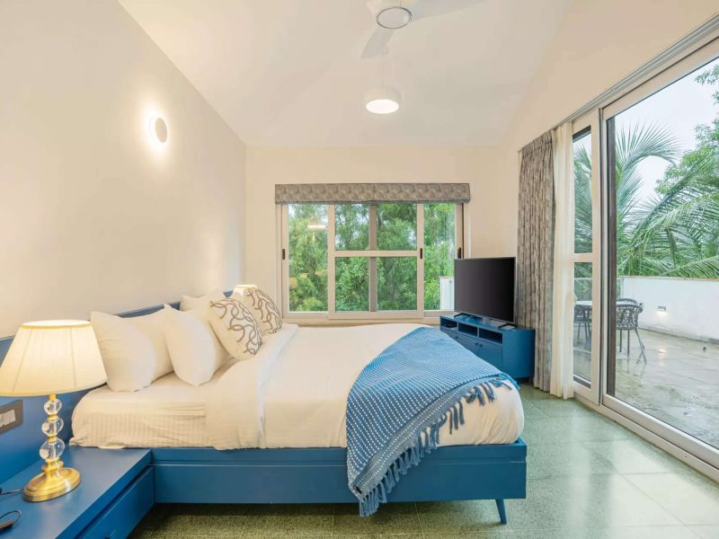 Casa Del Mar | Elegant 4-BHK Villa in Goa with Pool, Bars, Lounge & Gazebo