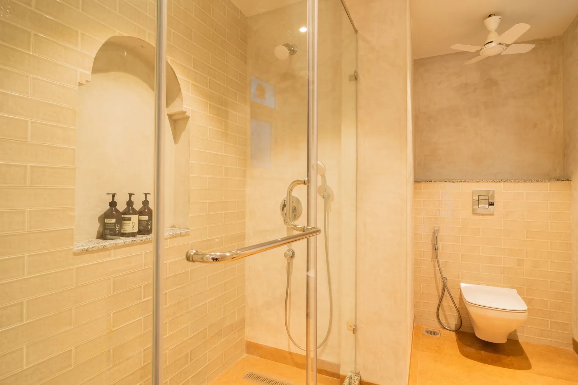 Solace AquaVista ELV | 5-BHK Villa in Goa with Pvt. Pool, Lounge Area & Bar - Photo 5