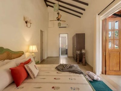 PinkSky | 4-BHK Villa in Goa | Pvt. Pool, Bar & Gazebo