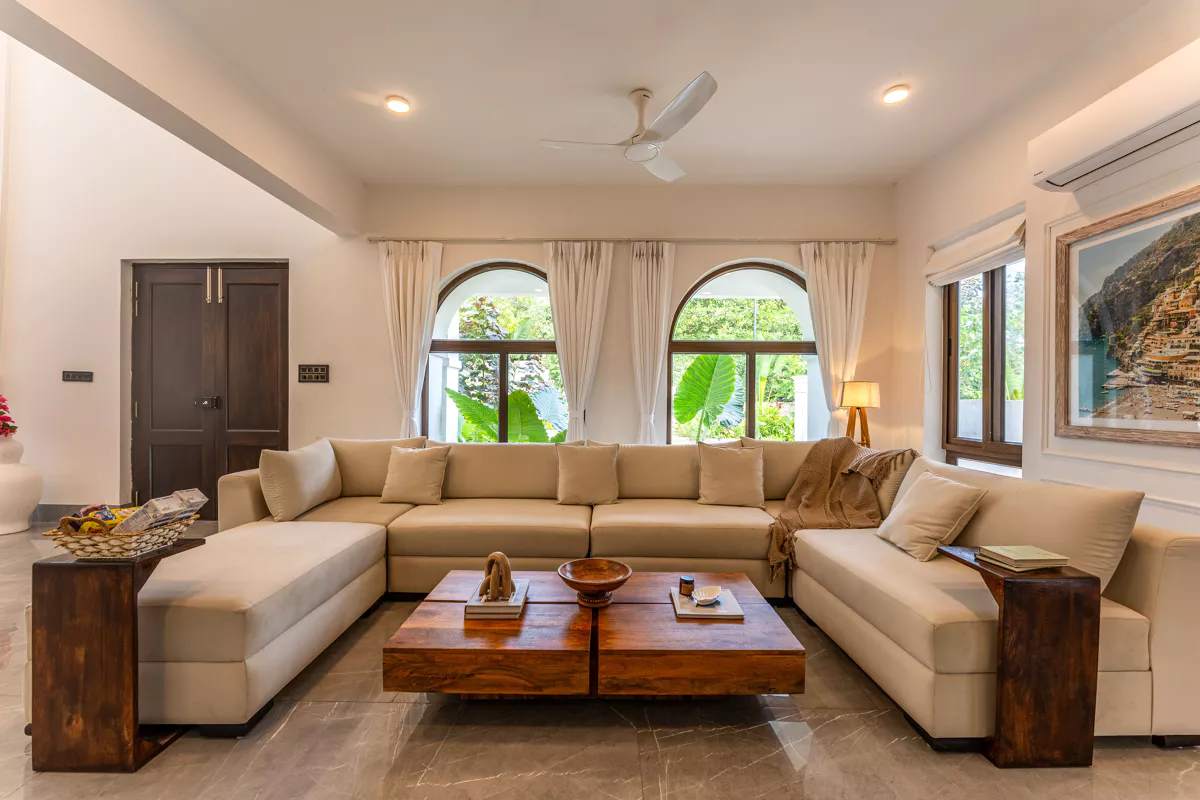Casa Del Mundo | Luxe Pet-friendly 4-BHK Villa in Goa Pvt Pool, Bar, Lift & Scenic Hill | ELV - Photo 3