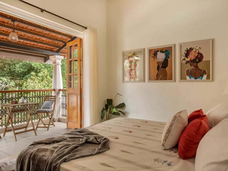 PinkSky | 4-BHK Villa in Goa | Pvt. Pool, Bar & Gazebo