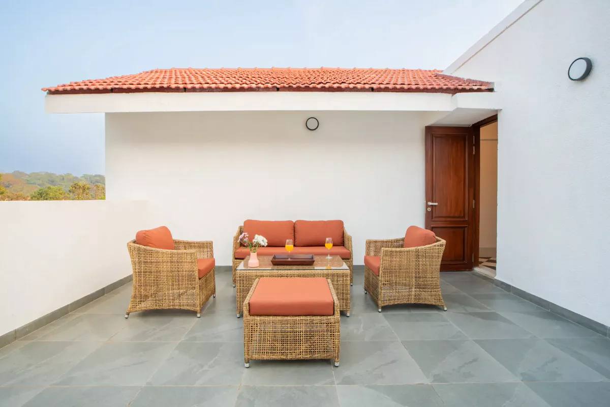 Villa Paraiso ELV | Luxe Pet-friendly 4-BHK Villa in Goa With Pvt Pool & Bar | ELV - Photo 3