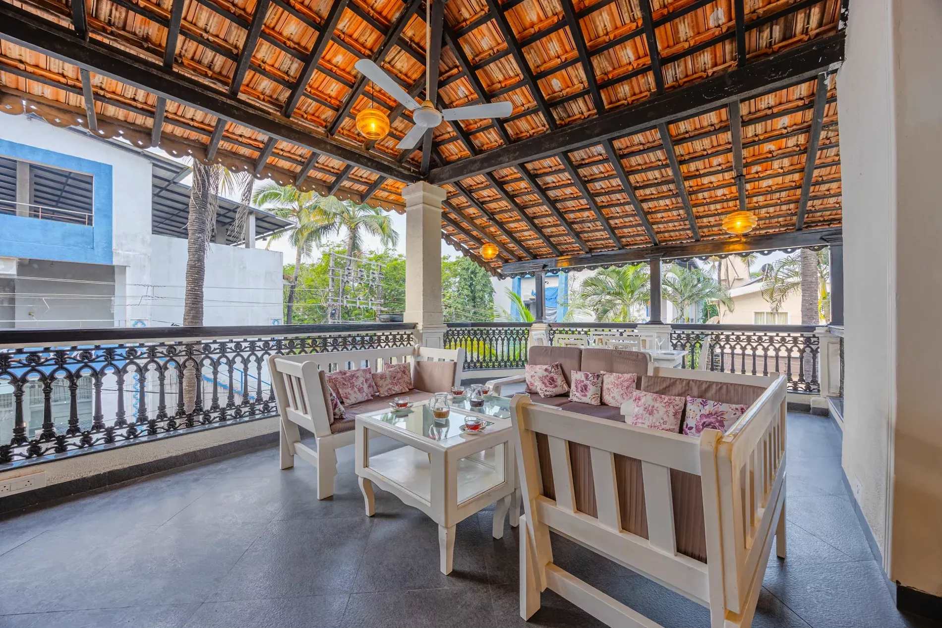 Casa Boa Vida | Luxe 4-BHK Villa in Goa Near Candolim Beach With Pvt. Pool & Bar | ELV - Photo 3