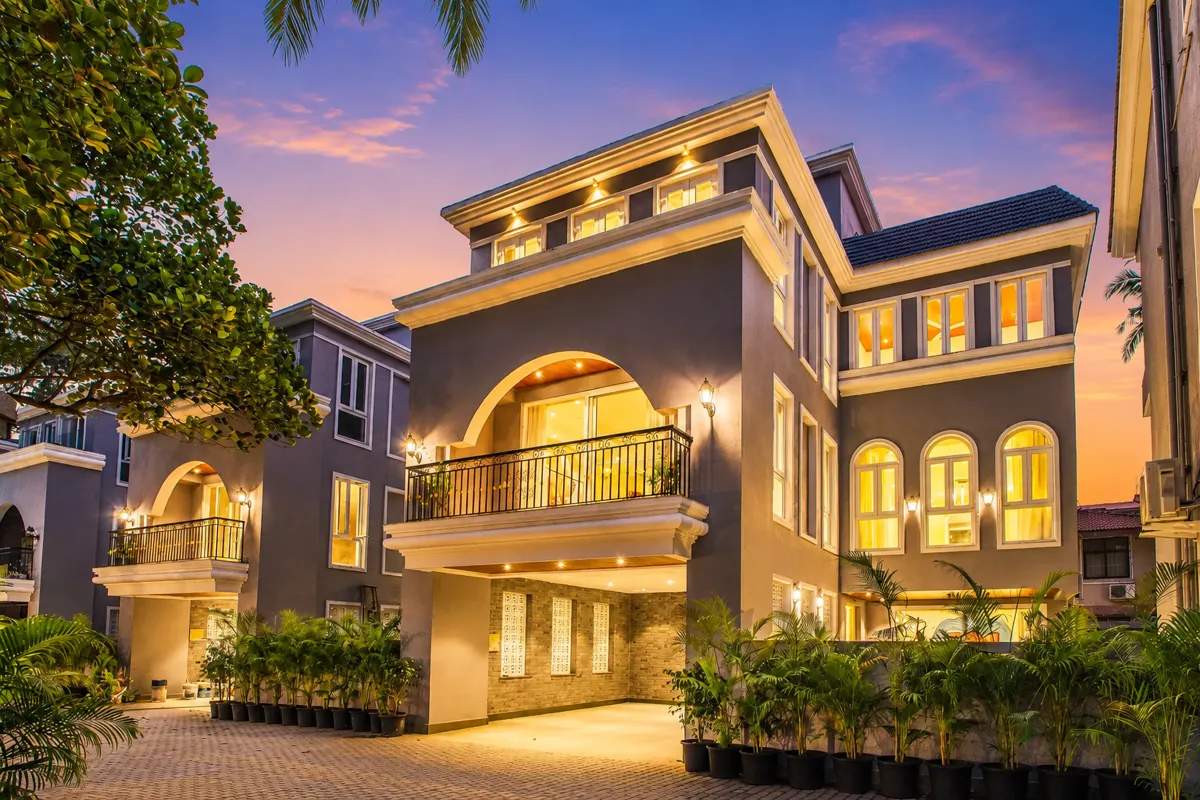 Solace Teal | Pet-friendly 5-BHK Getaway With Pvt. Pool, Grand Dining & 2 living spaces | ELV - Photo 1