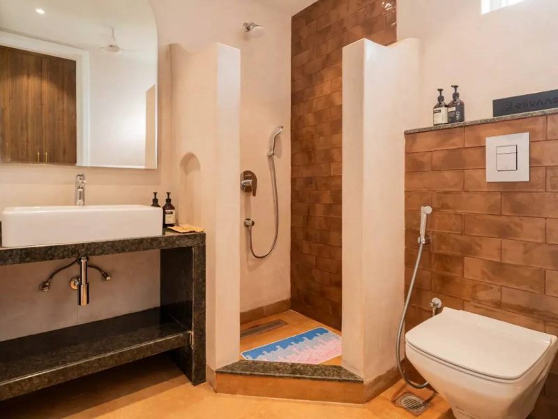 Solace Teal | Pet-friendly 5-BHK Getaway With Pvt. Pool, Grand Dining & 2 living spaces
