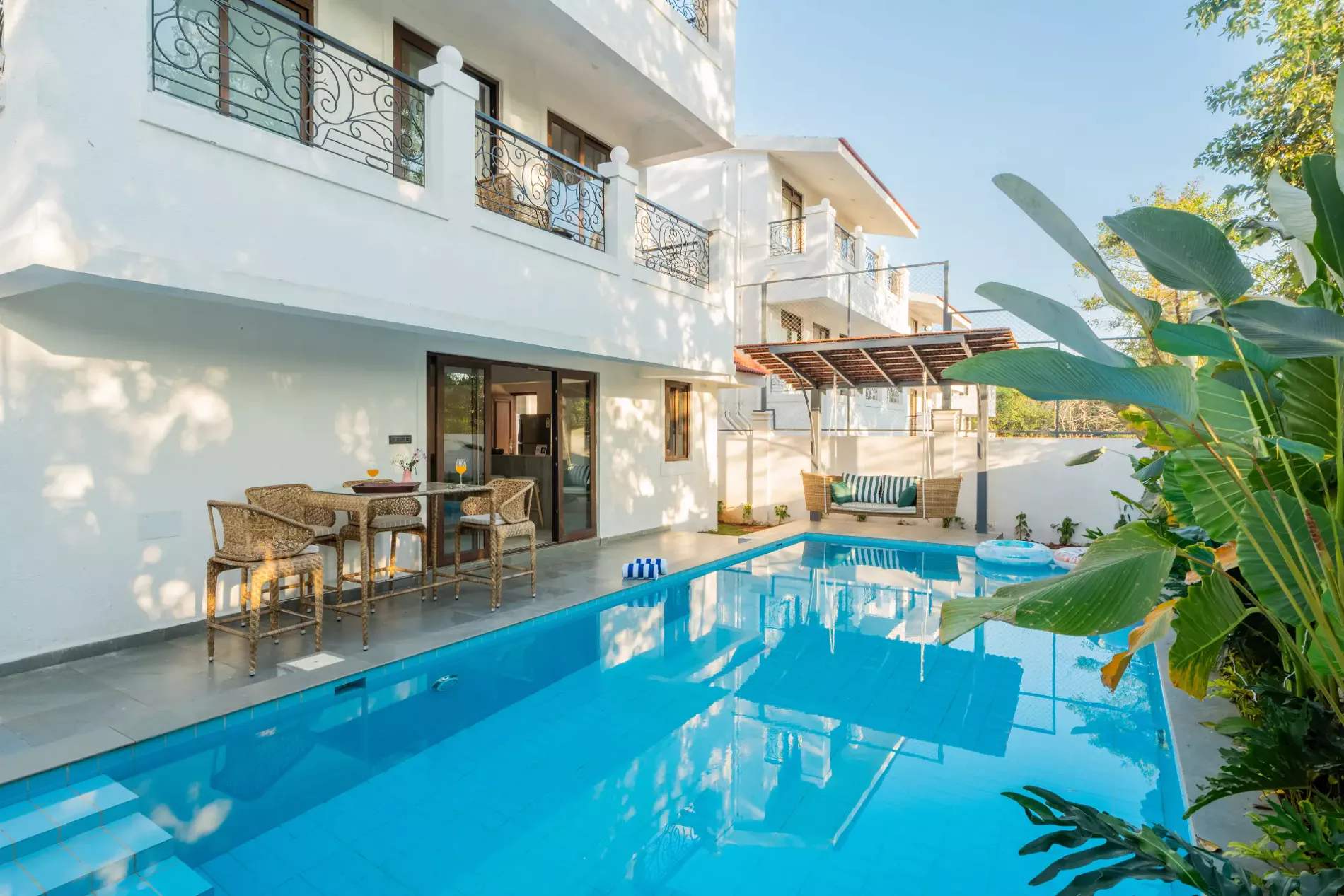 Villa Paraiso ELV | Luxe Pet-friendly 4-BHK Villa in Goa With Pvt Pool & Bar | ELV - Photo 2