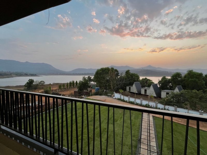 Magnolia Lake House, Pawna 4 BHK Villa in Lonavala