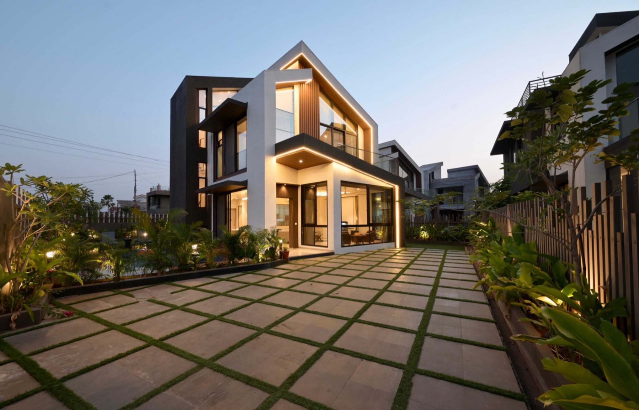 The Frangipani House 3 BHK Villa in Lonavala - Photo 2