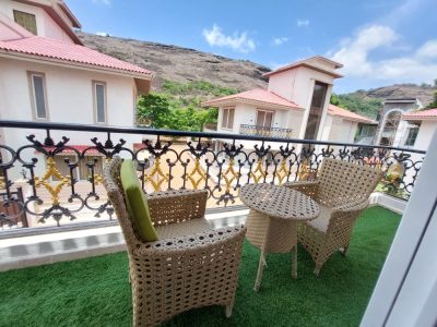 Lavish 4 BHK Villa in Lonavala