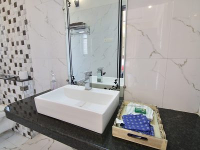5BHK Pool Villa in Lonavala Scenic Parmar MountView
