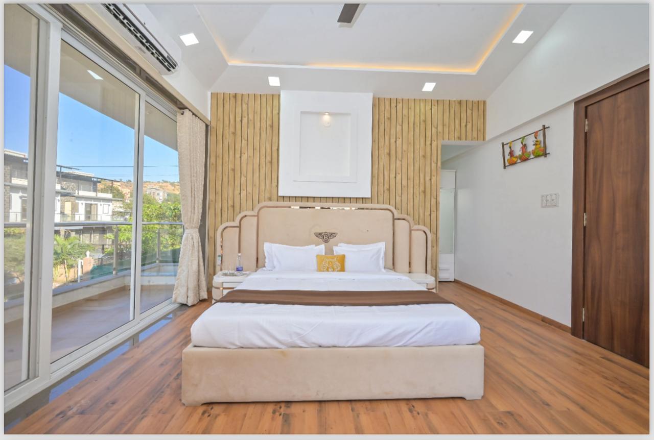 Royal Paradise Villa in Lonavala - Photo 4