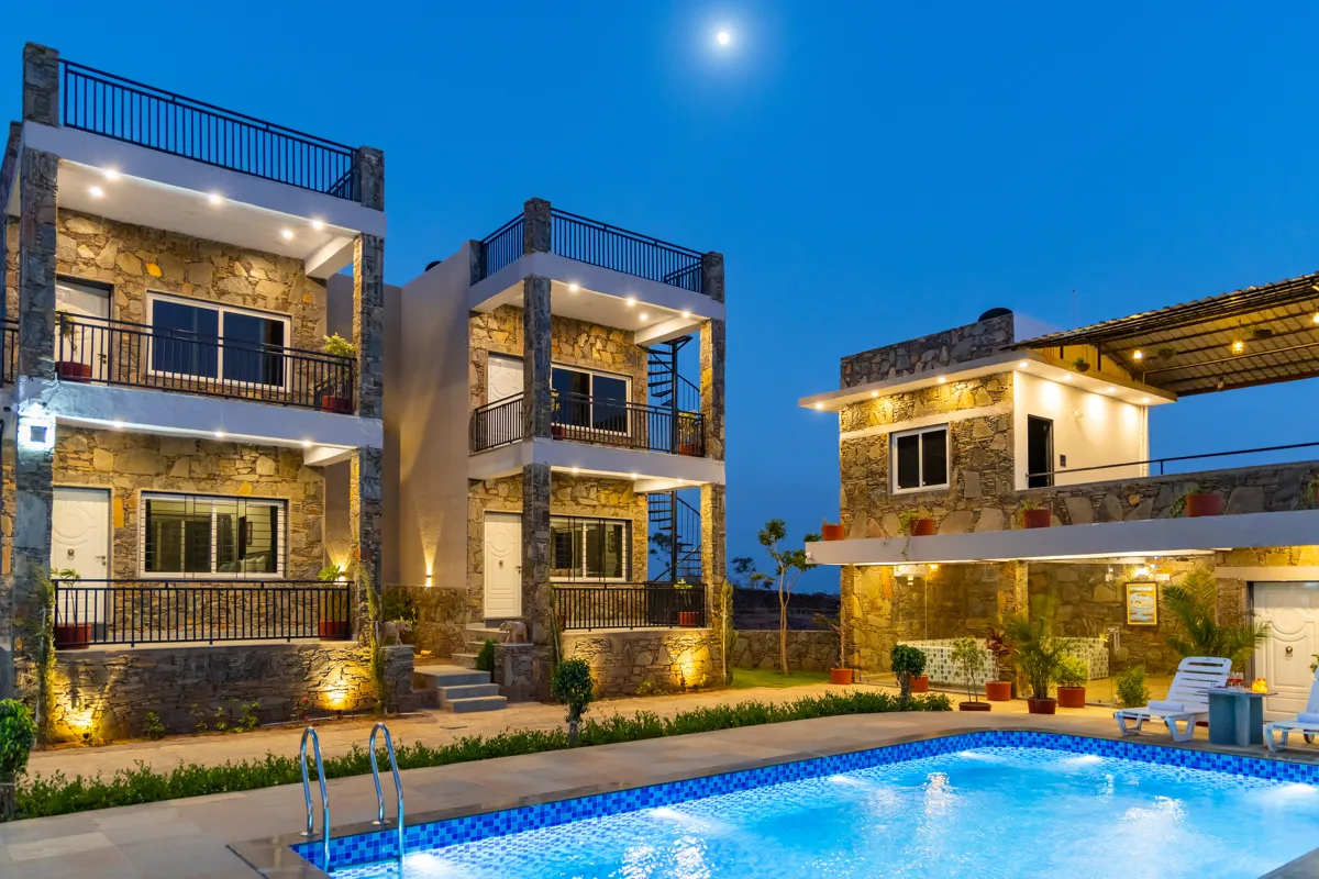 The Monolith | 4 BHK Villa in Udaipur with Pvt. Pool & Garden Lounge | ELV - Photo 1