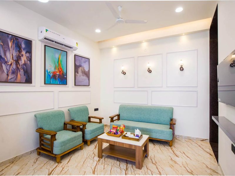 Parvam Retreat | Pet-friendly 2-BHK Villa In Udaipur | Pvt. Pool, Garden, Terrace & Aravali Hill Views