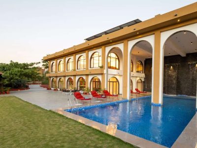 Still River Suites | 1-Room Retreat Villa in Udaipur | Bathtub, Shared Pool, Garden, Gym, Restro