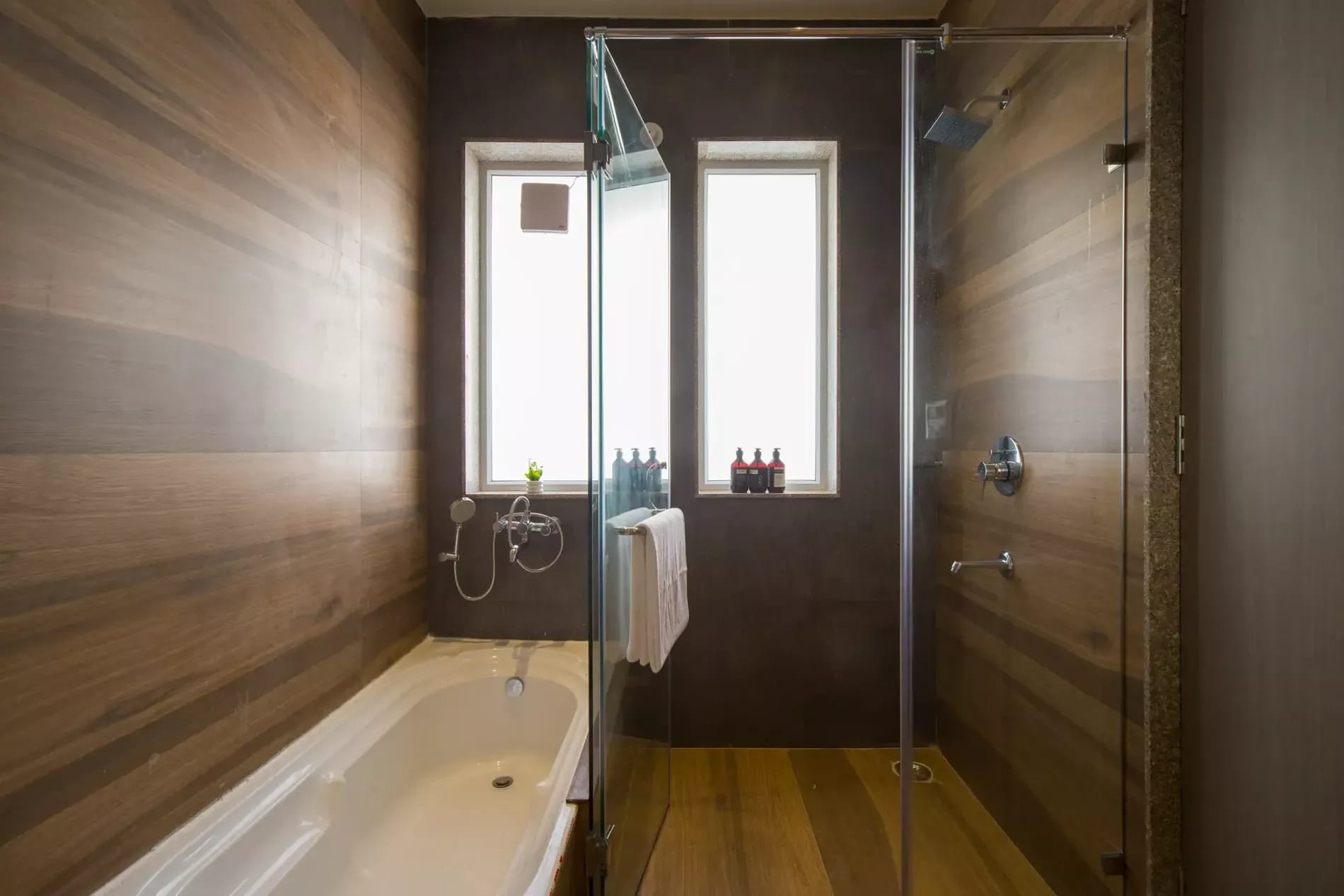 Elite Sereno | Luxe 4-BHK Villa in Udaipur With Pvt Pool & Garden | ELV - Photo 5