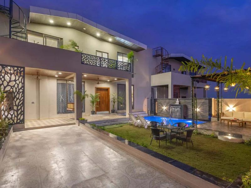 Shreya Blossom Retreat | 8-BHK Villa in Udaipur | Pvt. Pool, Gazebo, Garden, Bar & Scenic Aravali Views