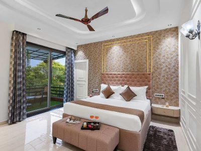 Shreya Blossom Retreat | 8-BHK Villa in Udaipur | Pvt. Pool, Gazebo, Garden, Bar & Scenic Aravali Views