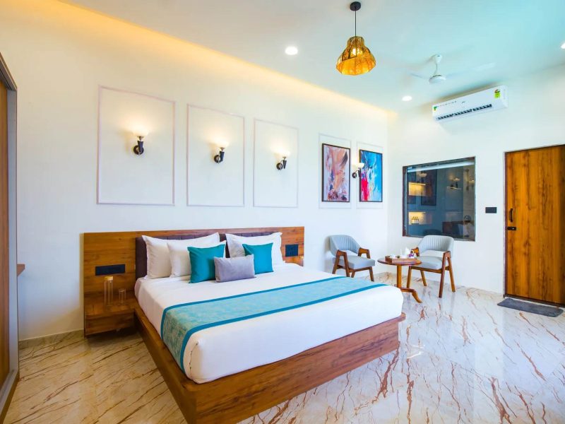 Parvam Retreat | Pet-friendly 2-BHK Villa In Udaipur | Pvt. Pool, Garden, Terrace & Aravali Hill Views