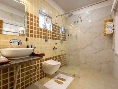 Mandovar Mountain Valley Retreat | 4 Room Pet-friendly Suite Villa In Udaipur Pvt. Estate with Shared Pool
