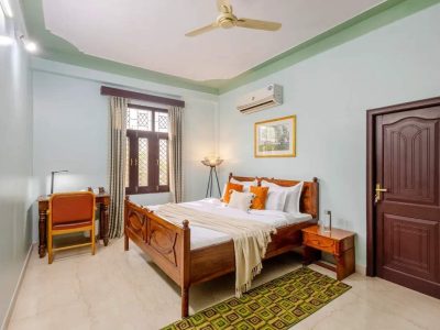 Abhimanyu Mansion Sapphire | 4-BHK Villa in Udaipur Heritage Haveli Outdoor Dining Area & Garden