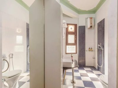 Abhimanyu Mansion Sapphire | 4-BHK Villa in Udaipur Heritage Haveli Outdoor Dining Area & Garden