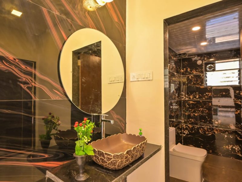 The Mountain Mist 4 BHK Villa in Lonavala with Pool