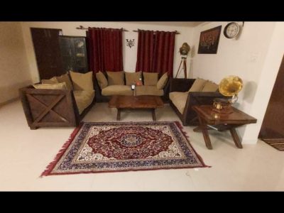 Ravi L Valecha 4BHK Villa in Lonavala with Pool