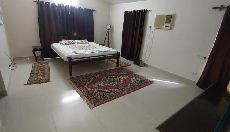 Ravi L Valecha 4BHK Villa in Lonavala with Pool