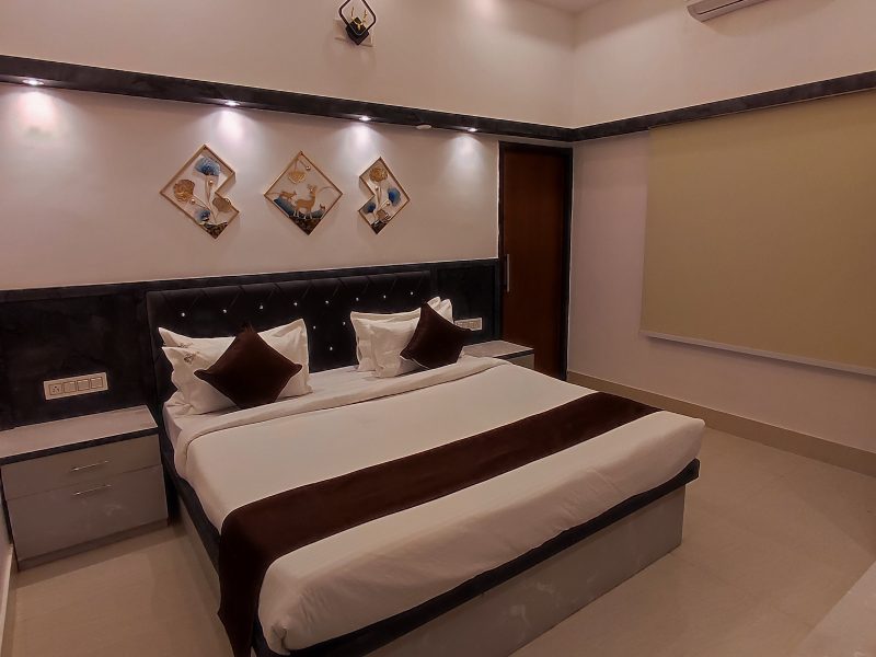 Shubh Ashray Luxury Villa in Udaipur with Pool
