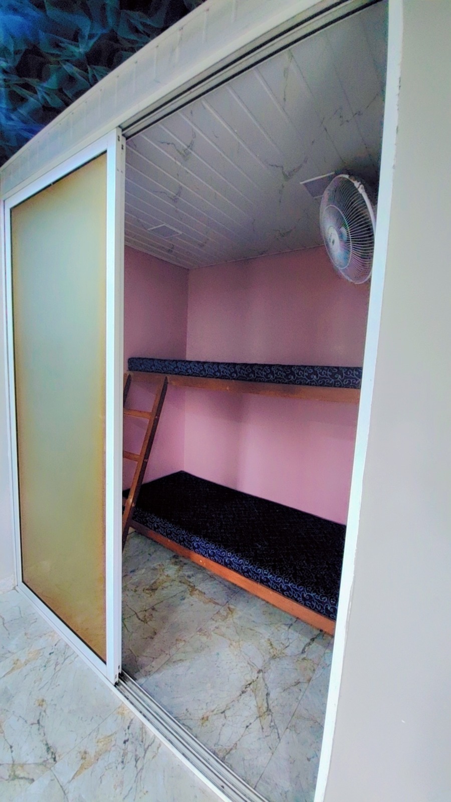 Retreat 4BHK Villa in Lonavala - Photo 5