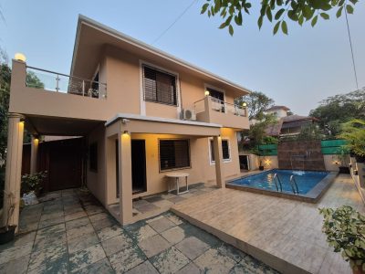 SKY LINE 3BHK Villa in Lonavala with Pool