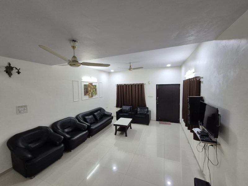 SKY LINE 3BHK Villa in Lonavala with Pool