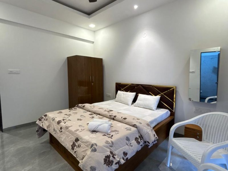NIDHI 3BHK Villa in Lonavala with Pool