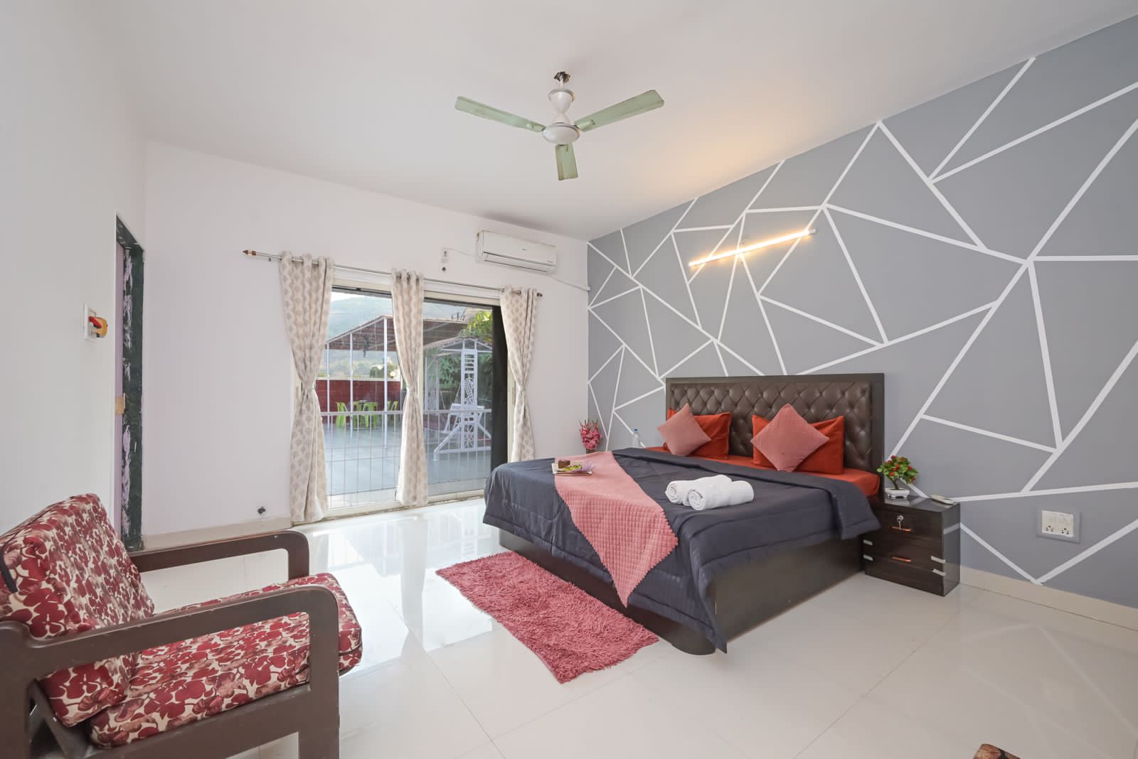 KRISHNA 2BHK Villa IN Lonavala with Pool - Photo 3