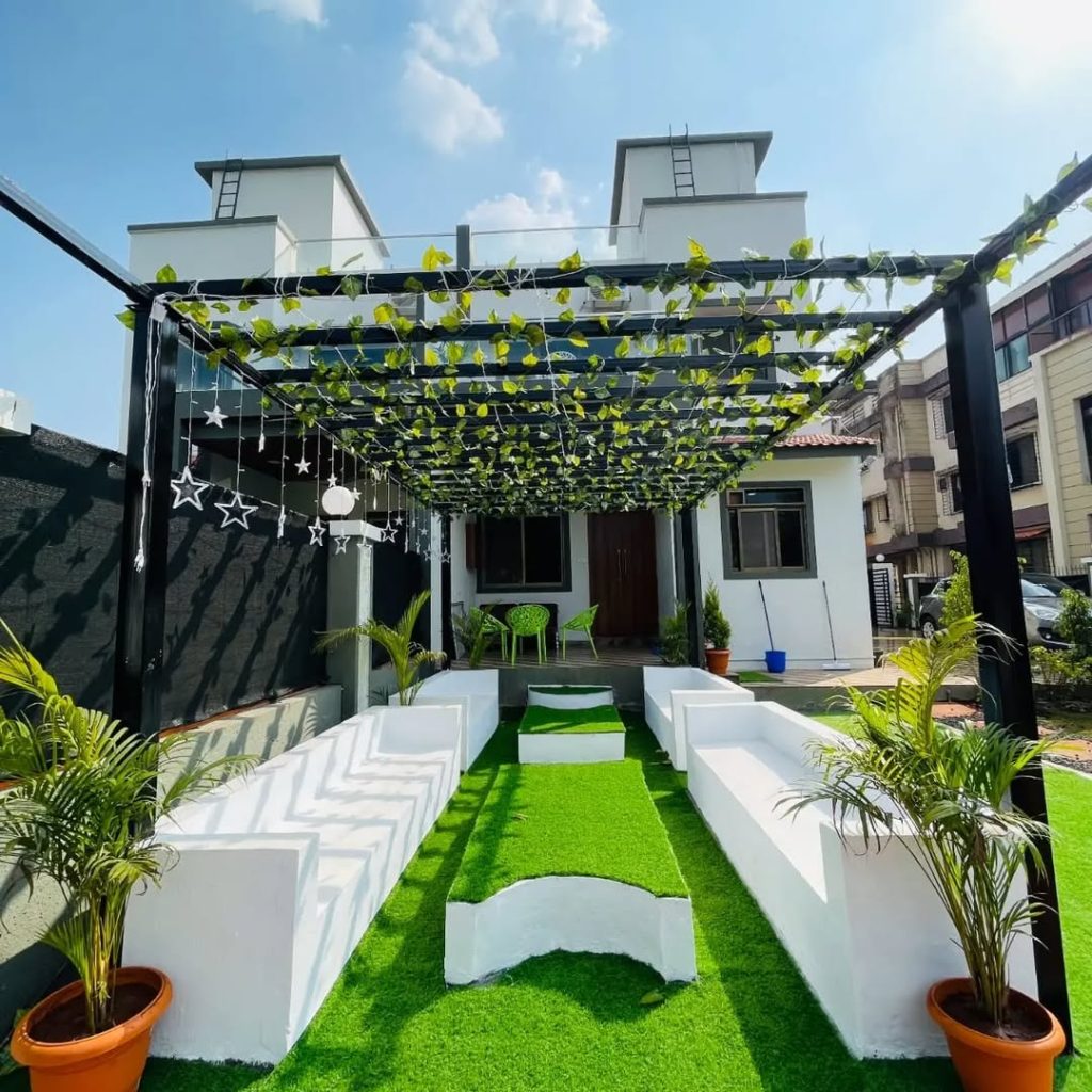 River’s Edge 3 BHK Villa in Lonavala with Pool