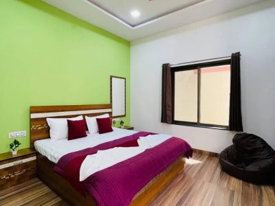 River’s Edge 3 BHK Villa in Lonavala with Pool