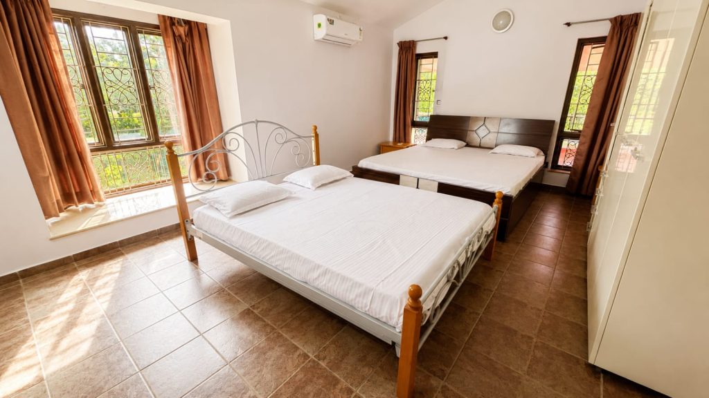 Anisha by Axel 4 BHK Villa in Lonavala with Pool